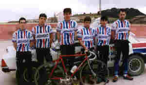 cadetes.jpg (5608 bytes)